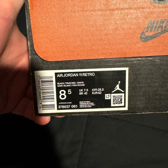 Jordan 11 Bred - Picture 6 of 6